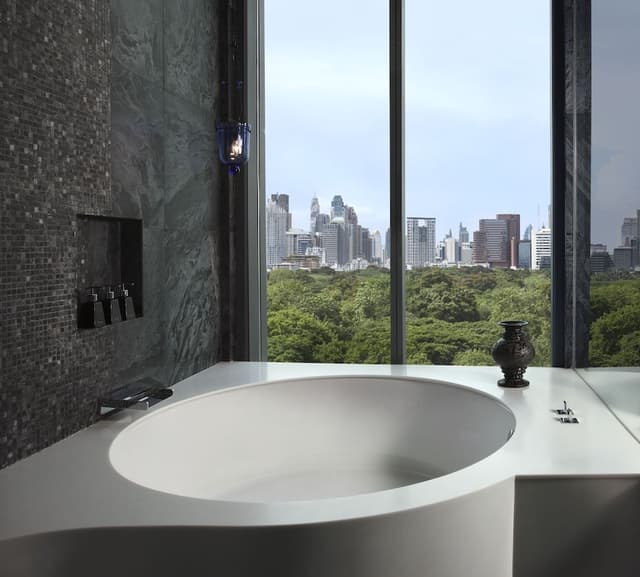 Signature Room, 1 King Bed, Club Lounge Access (SO Club)