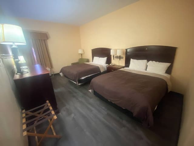 Standard Room, 2 Queen Beds, Non Smoking
