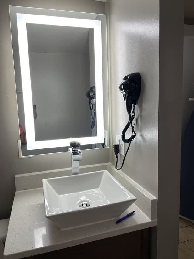 Deluxe Studio, 1 King Bed