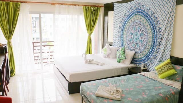 Deluxe Triple Room, 1 Bedroom, Non Smoking, Ensuite