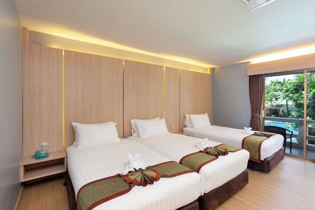Deluxe Triple Room