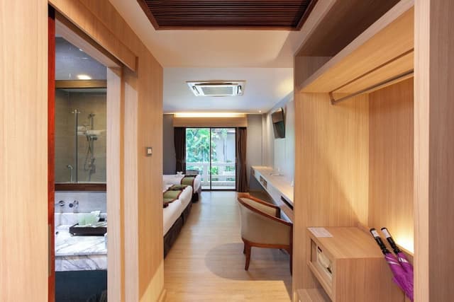 Deluxe Triple Room