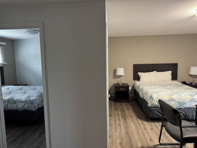 Standard Suite, 2 Queen Beds, Non Smoking
