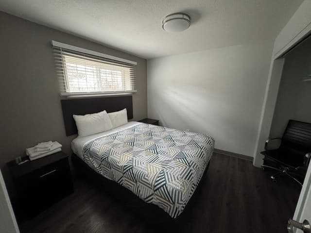 Standard Suite, 2 Queen Beds, Non Smoking