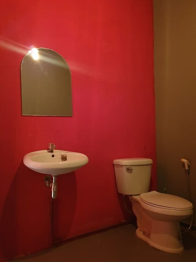 Signature Room, Non Smoking
