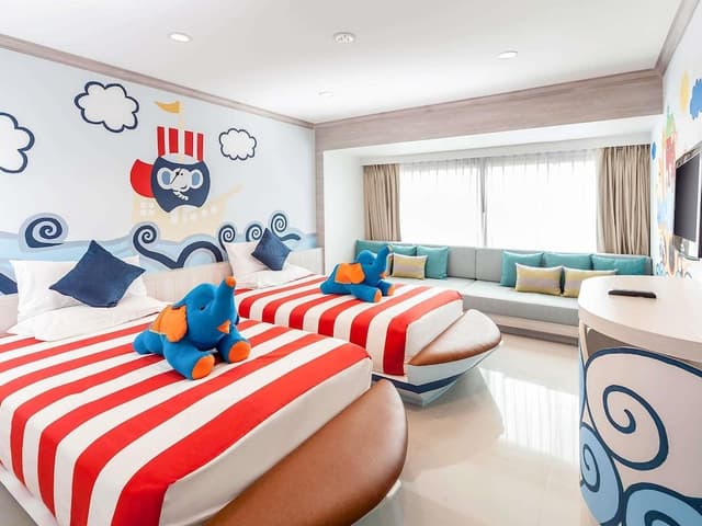 Family Suite, 1 King Bed