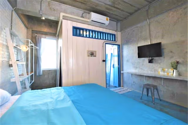Deluxe Double or Twin Room (Fan)