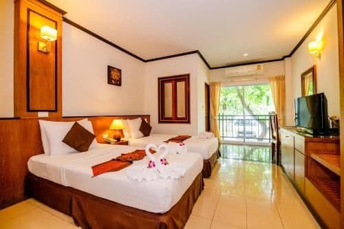 Deluxe Twin Room
