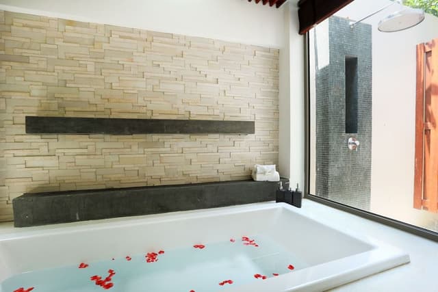 3 Bedrooms, Executive Pool Villa - Free Transfer to Dream Beach Club