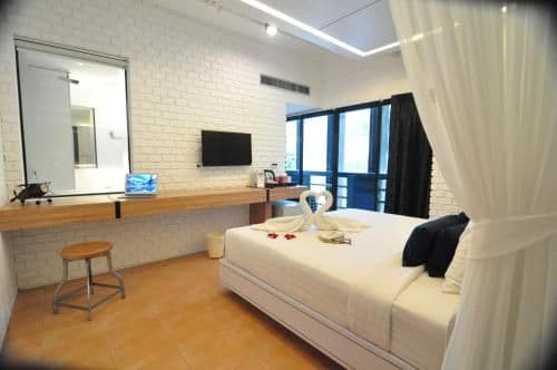 Grand Deluxe Room