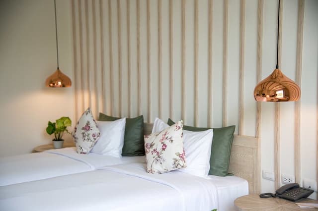 Deluxe Plantation Room