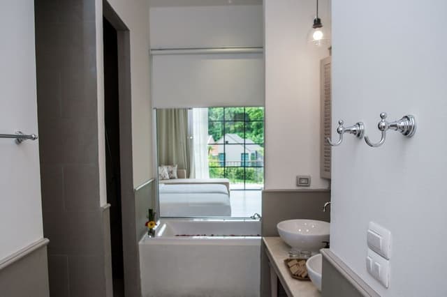 Deluxe Plantation Room