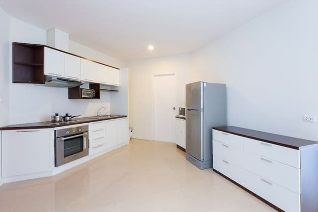 2 Bedroom Apartment with Pool View (No WiFi in room)
