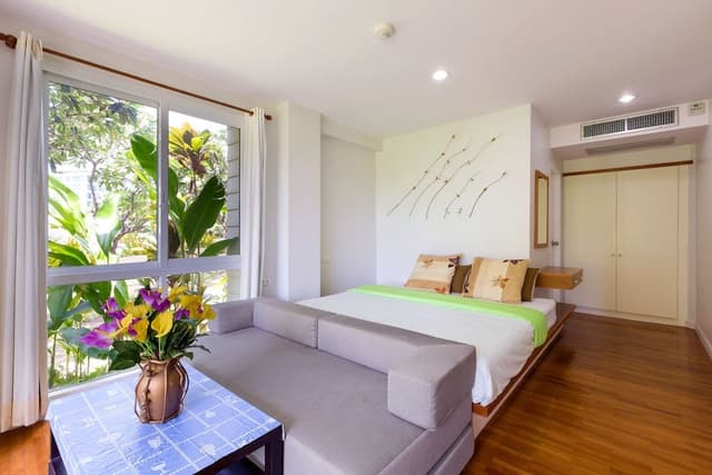2 Bedroom Apartment with Pool View (No WiFi in room)
