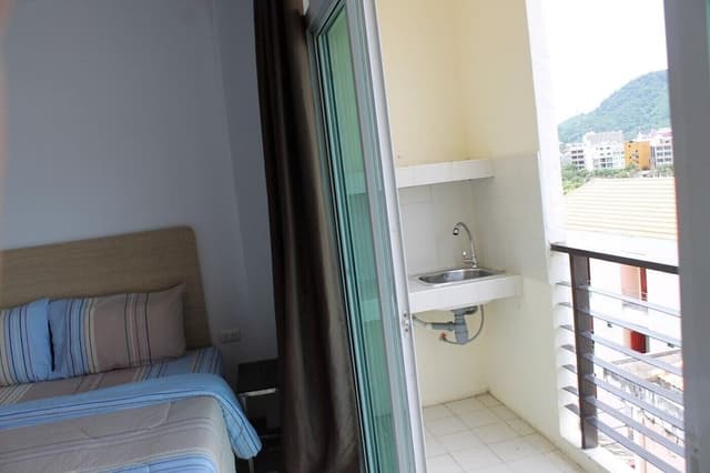 Studio Apartment With Balcony