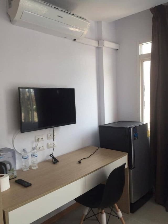 Studio Room (No Balcony) Apartment