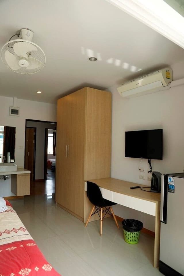 Studio Room (With Balcony No View) Apartment