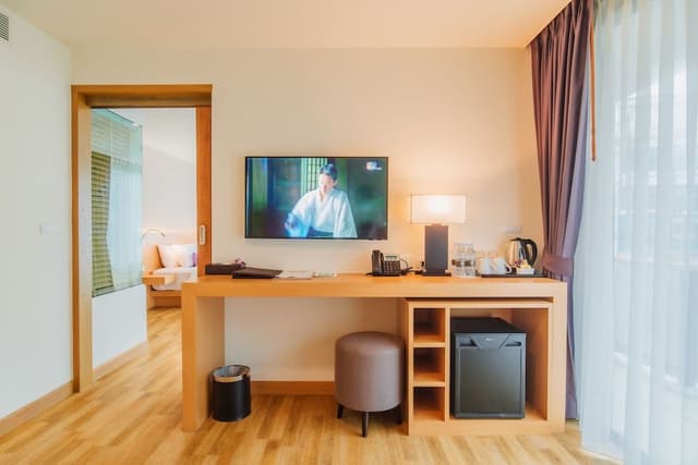 Suite Room with Mountain View