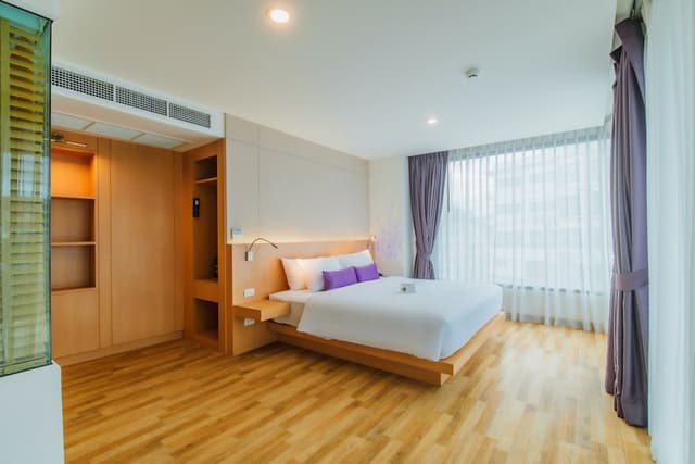 Suite Room with Mountain View