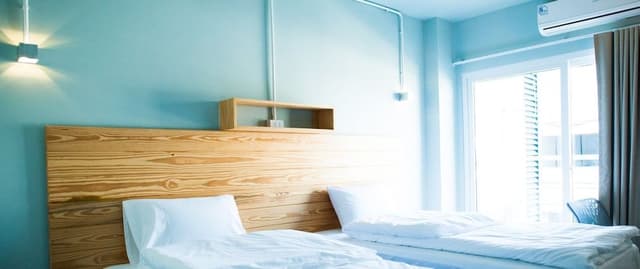 Superior Twin Bedroom