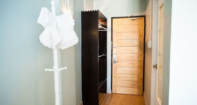 Superior Twin Bedroom