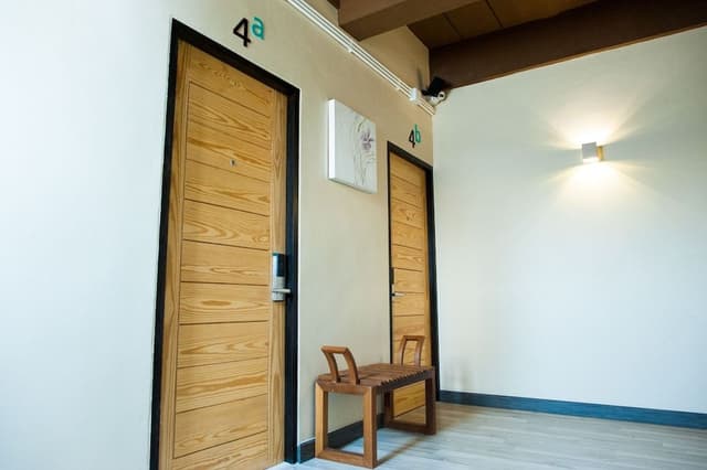 Superior Twin Bedroom