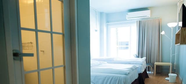 Superior Twin Bedroom