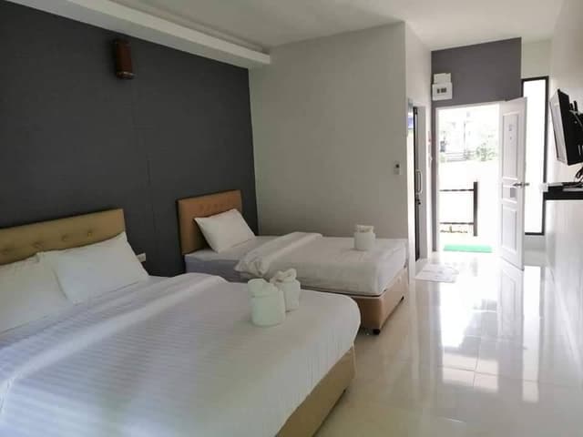 Double Bed