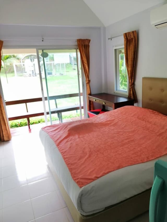 Bungalow