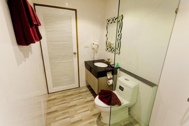 Double or Twin Room with Side Sea View
