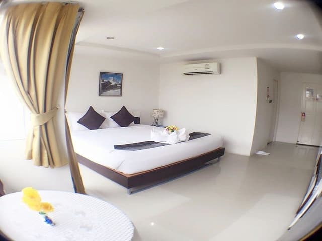 Superior Room with Balcony
