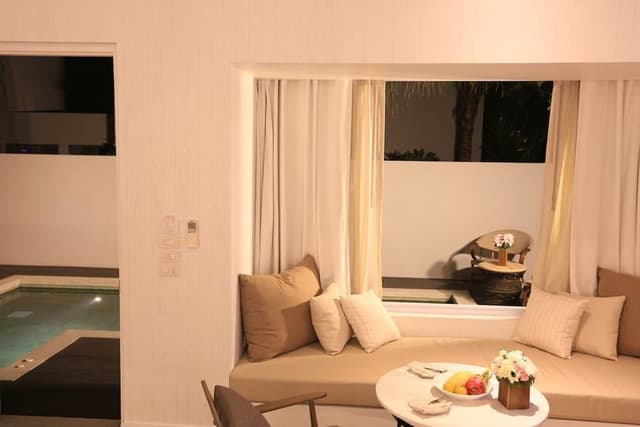 Pool Villa