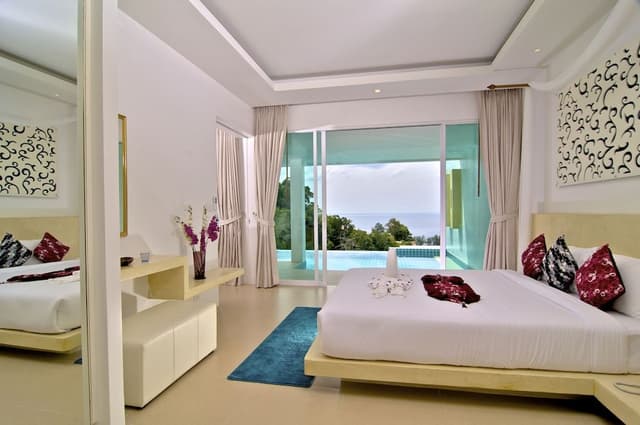 One-Bedroom Grand Suite with Private Pool