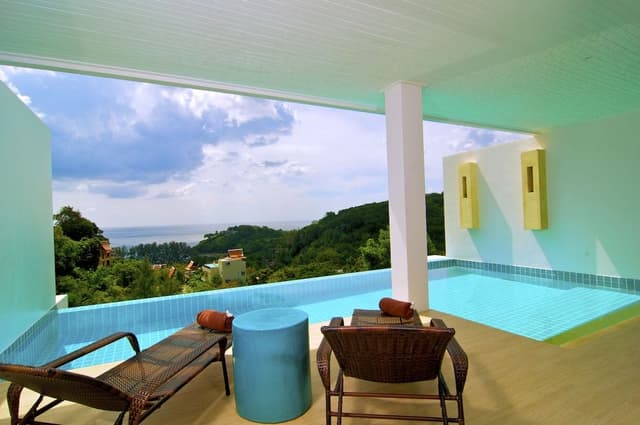 One-Bedroom Grand Suite with Private Pool