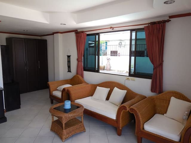 Deluxe Room, 1 Double Bed, Pool View