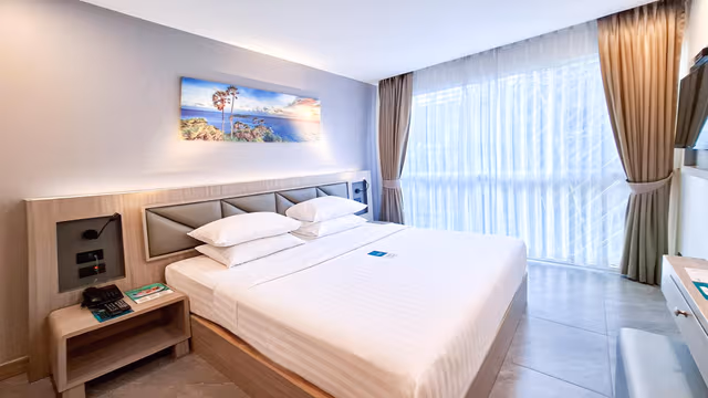 Standard King Room