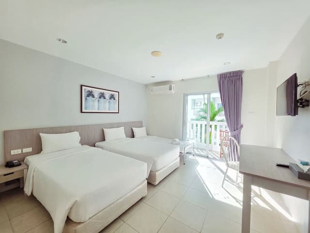 Deluxe Triple Room, Non Smoking