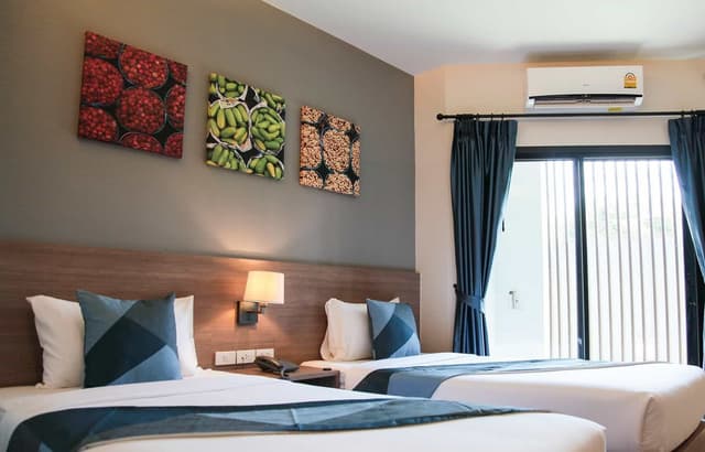Deluxe Twin Room