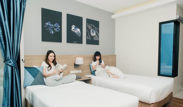 Deluxe Twin Room