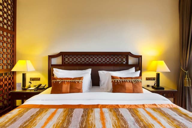 Jacuzzi Suite Room