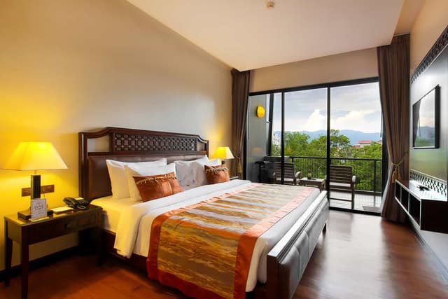 Jacuzzi Suite Room