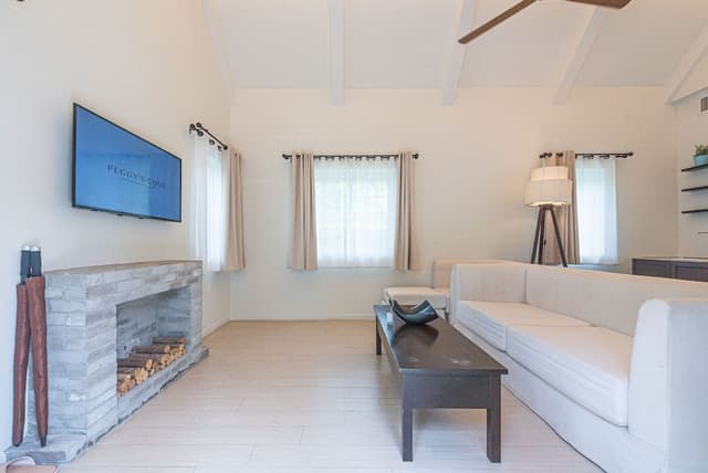 Grand Pool Villa