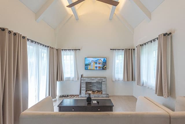 Grand Pool Villa