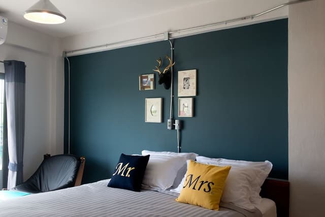 Deluxe Double Room, 1 King Bed, Private Bathroom