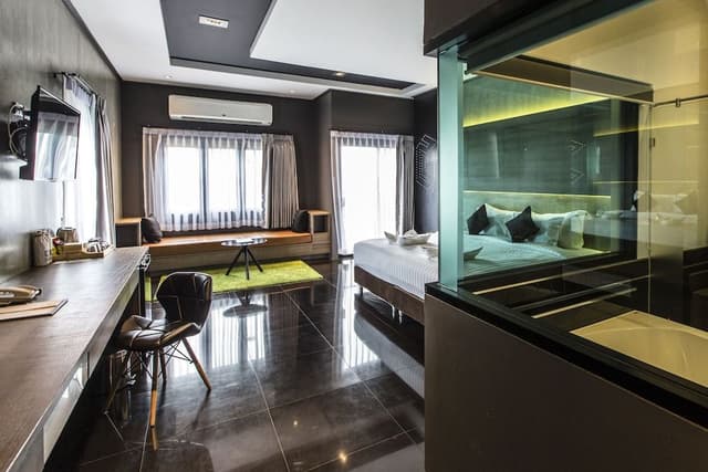 Epic Suite
