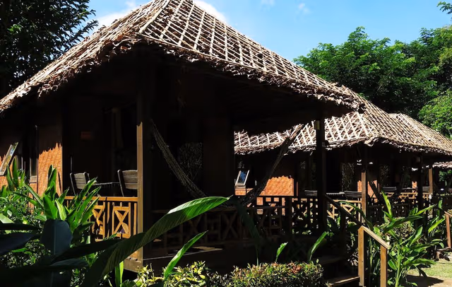 Fan Bungalow