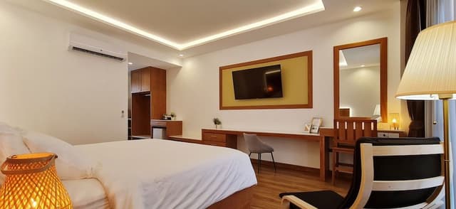 Superior King Room With Balcony
