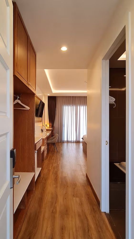 Superior King Room With Balcony