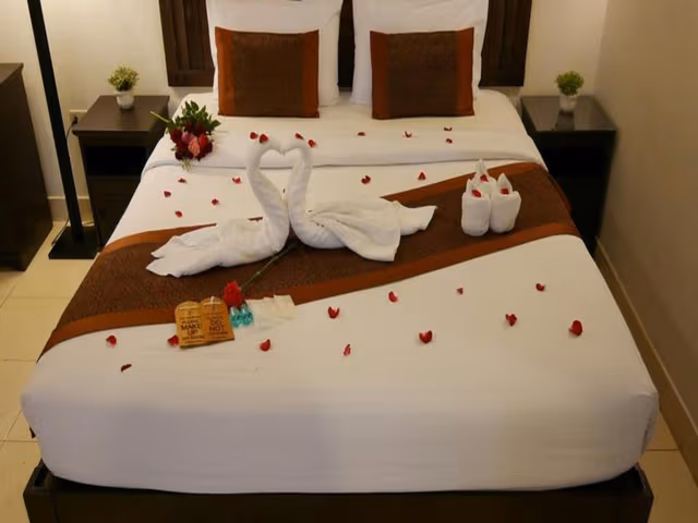 Deluxe Double Bed