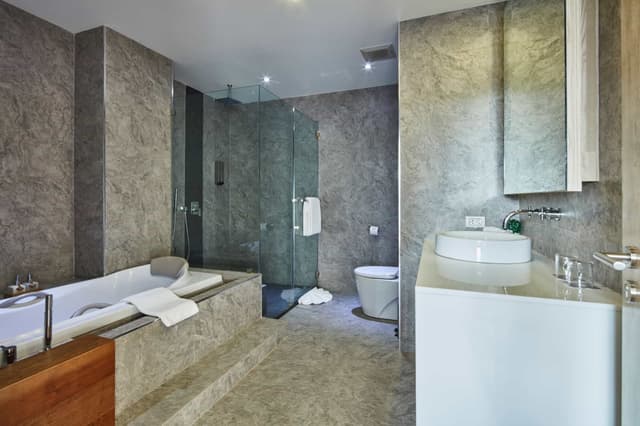 Executive Pool View - Onsen Access Included